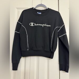 Champion Women's Black Crew Neck Sweater